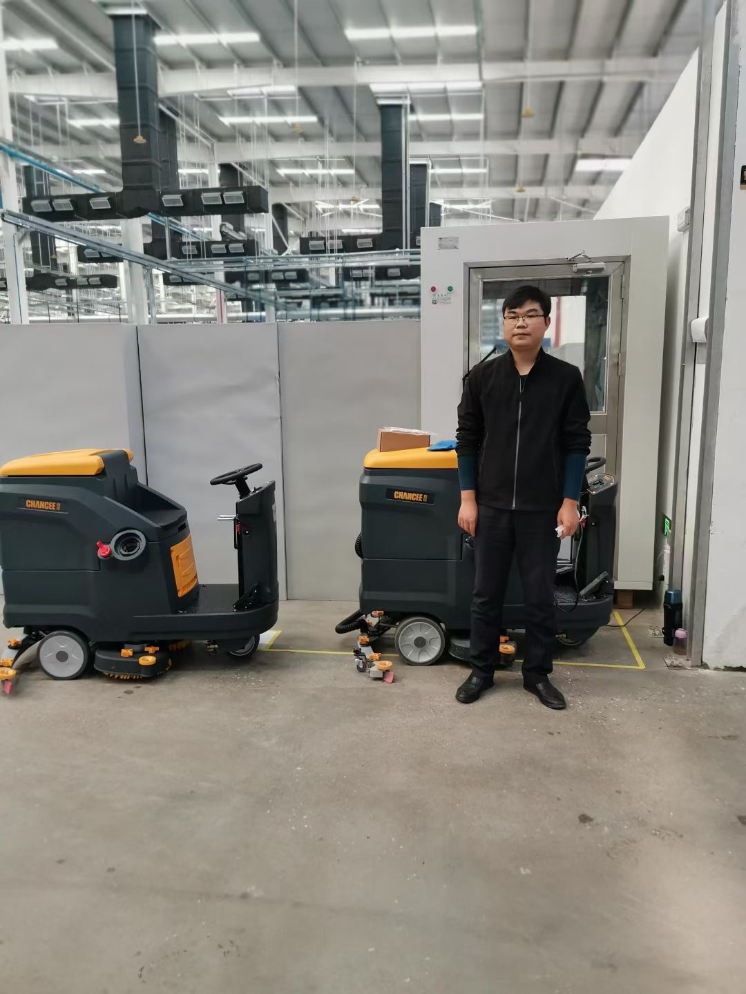 比亞迪成功采購橙犀K80洗地機(jī) 比亞迪成功采購橙犀K80洗地機(jī)